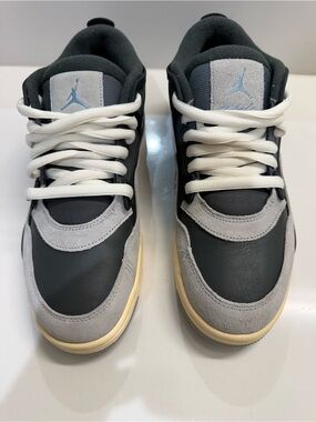 Jordan Retro Low Top Sneakers - Gray/Black/White